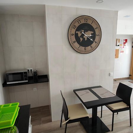 Casa Da Avo - City Center - Private Bedrooms Lagos Ngoại thất bức ảnh