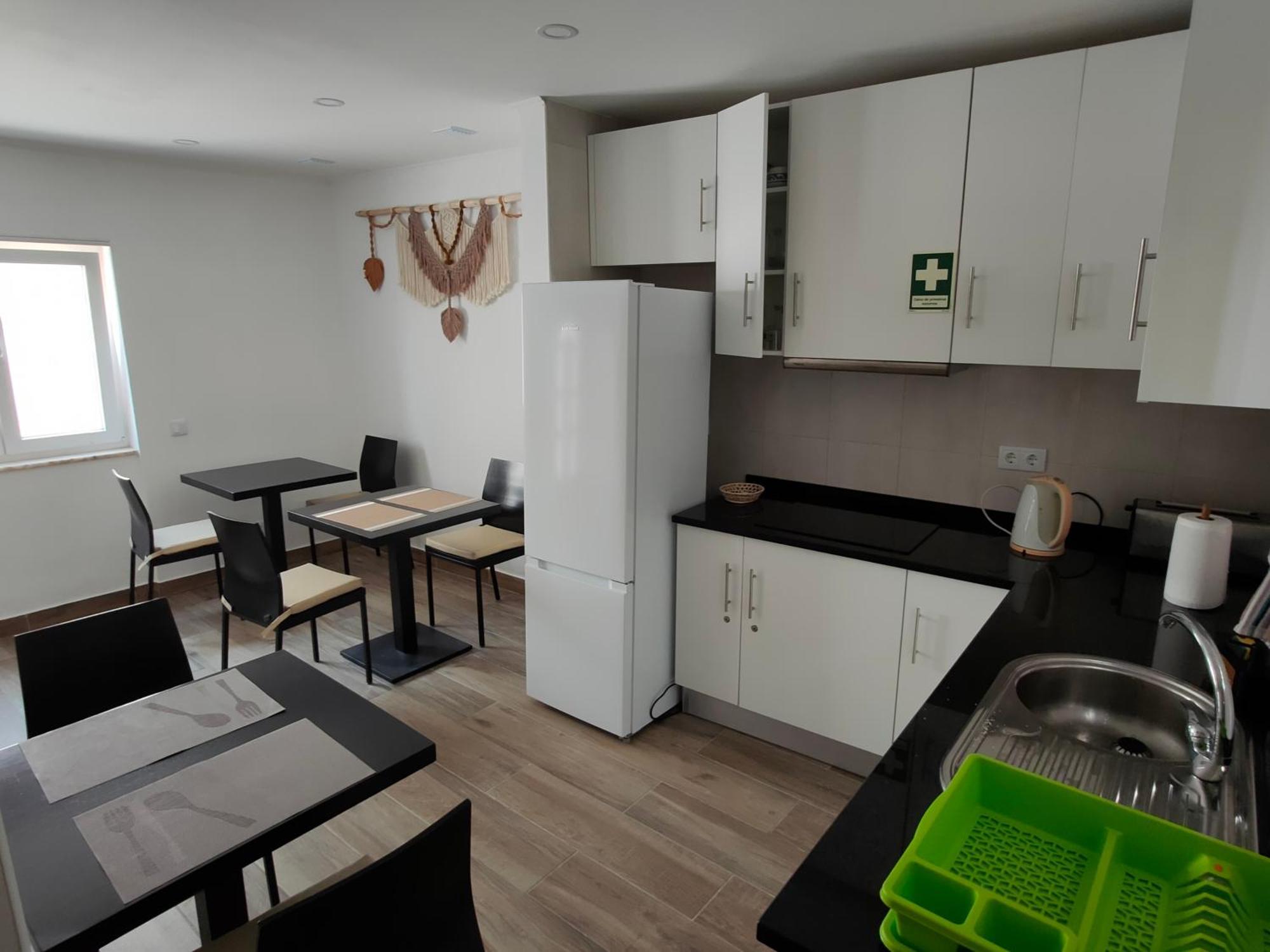 Casa Da Avo - City Center - Private Bedrooms Lagos Ngoại thất bức ảnh