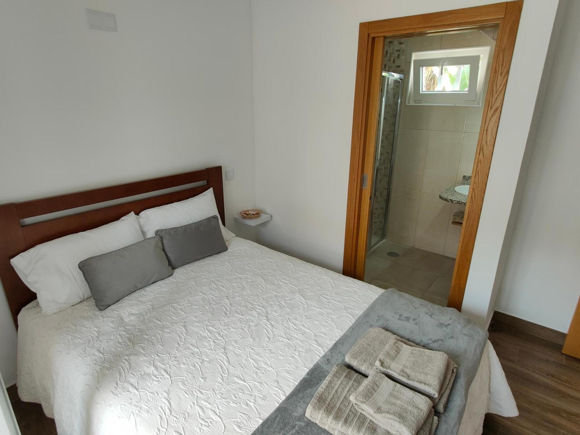 Casa Da Avo - City Center - Private Bedrooms Lagos Ngoại thất bức ảnh