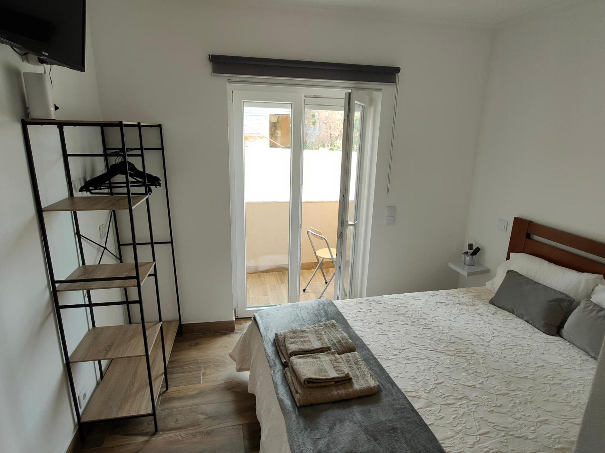 Casa Da Avo - City Center - Private Bedrooms Lagos Phòng bức ảnh