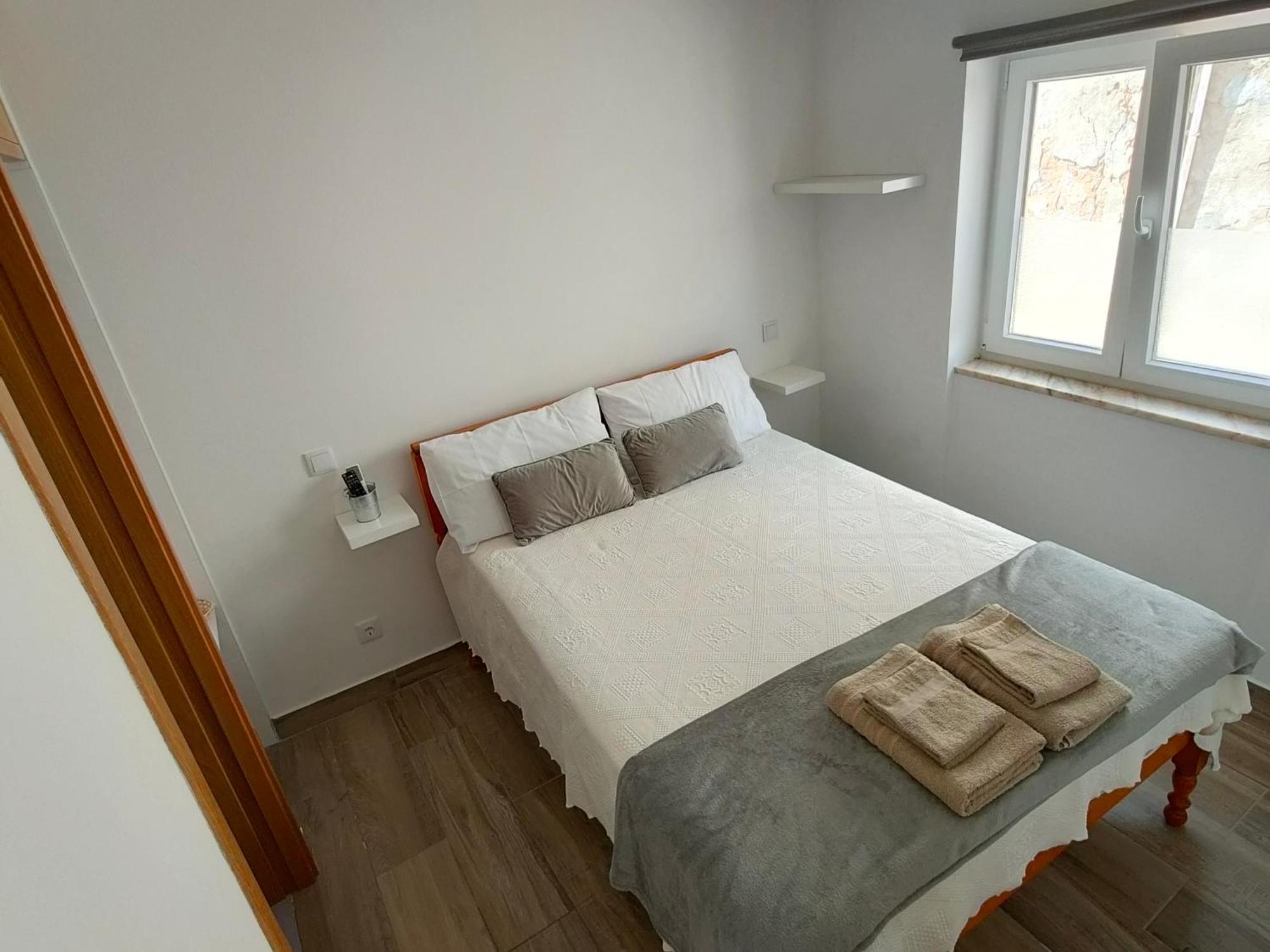 Casa Da Avo - City Center - Private Bedrooms Lagos Phòng bức ảnh